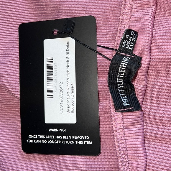 PrettyLittleThing Halterneck Bodycon Dress - Picture 3 of 3